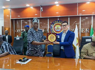 截屏2025-06-12 19.08.50(1).png