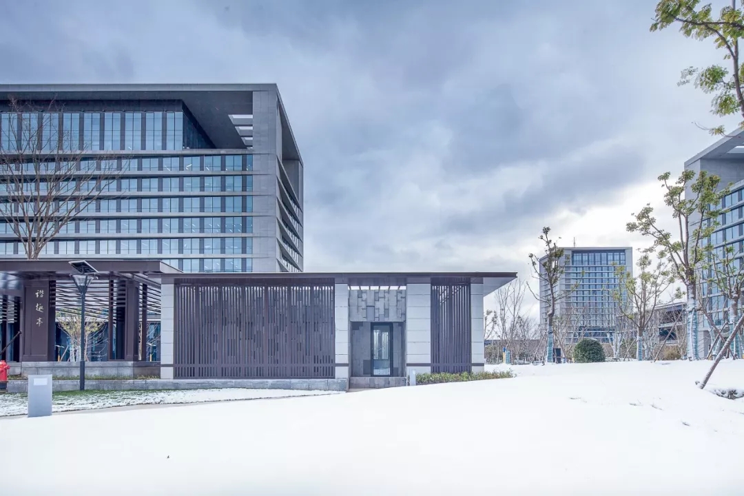 640.webp (5).jpg 640.webp (5).jpg