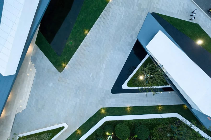 640.webp (33).jpg 640.webp (33).jpg