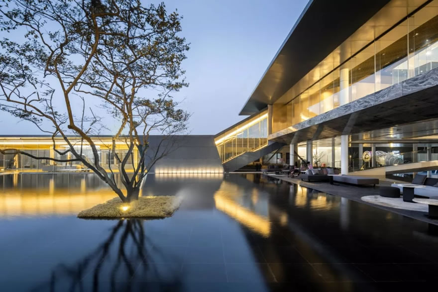 640.webp (8).jpg 640.webp (8).jpg